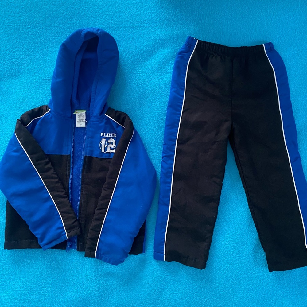 BOYS SIZE 4t Kidgets pants and hoodie set- Blue and Black